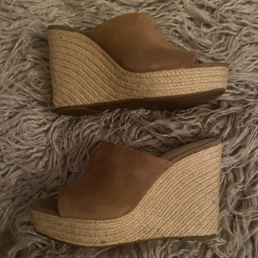 Jessica Simpson Summer Wedges. Neutral  Size 8 1/2